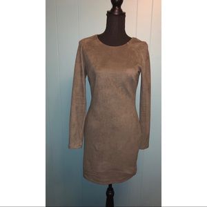 Bebe suede olive long sleeve dress!